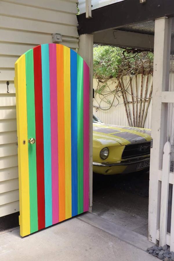 Rainbow Gate * Napier